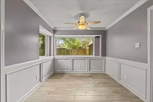 15814 Larkfield Dr, Houston, TX 77059 - Photo 10
