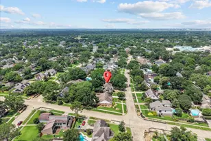 15814 Larkfield Dr, Houston, TX 77059 - Photo 4