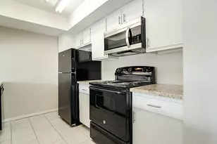 2818 S Bartell Dr, Houston, TX 77054 - Photo 8