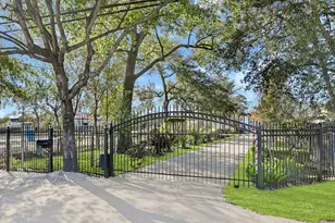 1959 Knoll St, Houston, TX 77080 - Photo 20