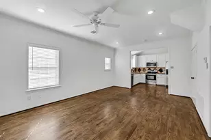 1959 Knoll St, Houston, TX 77080 - Photo 6