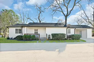 1959 Knoll St, Houston, TX 77080 - Photo 2