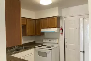 7201 Hallshire Dr, Houston, TX 77016 - Photo 6