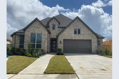 12242 Valencia Boulevard, Mont Belvieu, TX 77523 - Photo 1