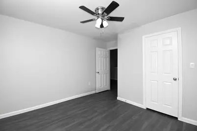 4719 19th Street #D, Bacliff, TX 77518 - Photo 14