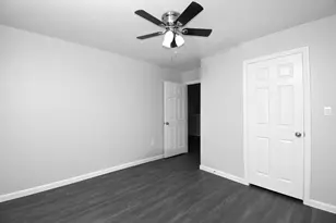 4719 19th St, Bacliff, TX 77518 - Photo 14