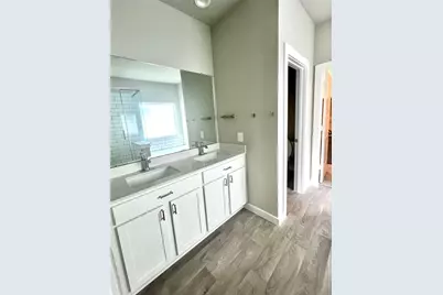 14233 Wonder Lake, Conroe, TX 77384 - Photo 10