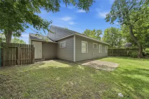8826 Delilah St, Houston, TX 77033 - Photo 22