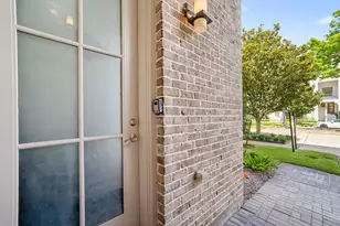 1416 Lake Pointe Pkwy, Sugar Land, TX 77478 - Photo 4