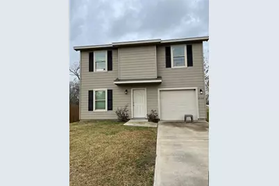 2904 Moore Avenue Avenue, Bay City, TX 77414 - Photo 1