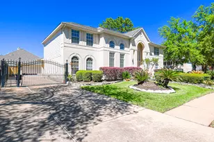 16602 Blue Vista Dr, Houston, TX 77095 - Photo 4