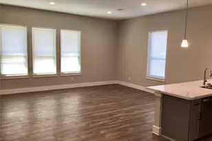 2109 Marnel Rd, Houston, TX 77055 - Photo 10