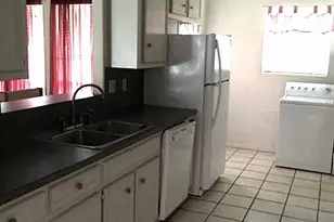 306 Bush Dr, Huntsville, TX 77320 - Photo 8