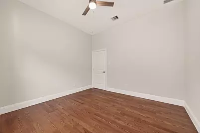 2211 Silverbonnet Street, Houston, TX 77055 - Photo 24
