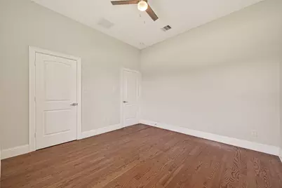 2211 Silverbonnet Street, Houston, TX 77055 - Photo 22