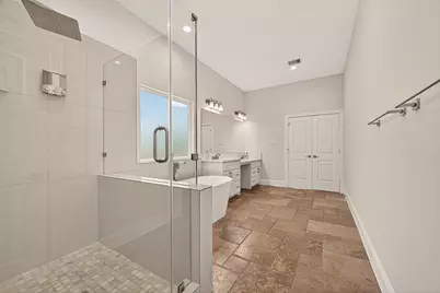2211 Silverbonnet Street, Houston, TX 77055 - Photo 32