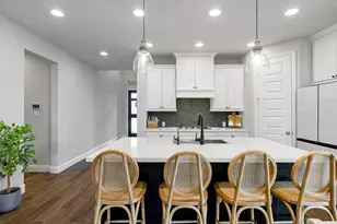 608 Malibu Pnes Dr, Katy, TX 77493 - Photo 6