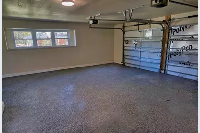 319 Buffalo Trail, Lake Jackson, TX 77566 - Photo 26