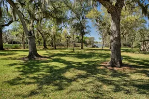 319 Buffalo Trail, Lake Jackson, TX 77566 - Photo 28