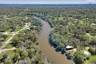 319 Buffalo Trail, Lake Jackson, TX 77566 - Photo 46