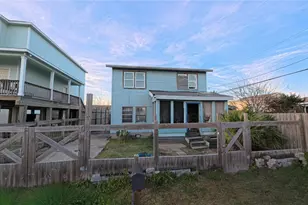 7002 Ave Q 1/2, Galveston, TX 77551 - Photo 12