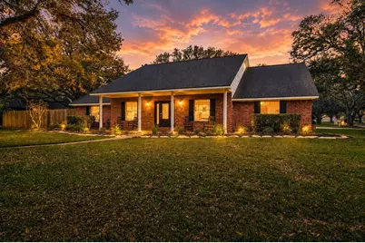 52 Dewberry Court, Lake Jackson, TX 77566 - Photo 1