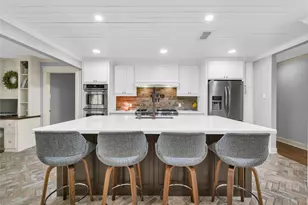 52 Dewberry Ct, Lake Jackson, TX 77566 - Photo 8