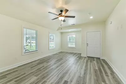 18433 Novarra Drive, Conroe, TX 77306 - Photo 6