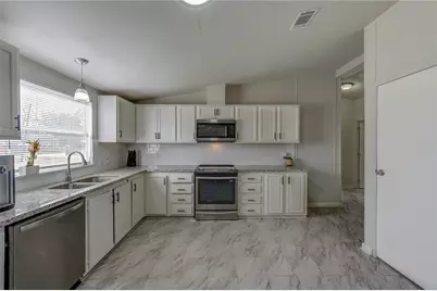 21631 County Road 37492, Cleveland, TX 77327 - Photo 4