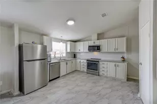 21631 County Rd 37492, Cleveland, TX 77327 - Photo 10