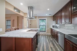 30720 Waller Spring Creek Rd, Waller, TX 77484 - Photo 8