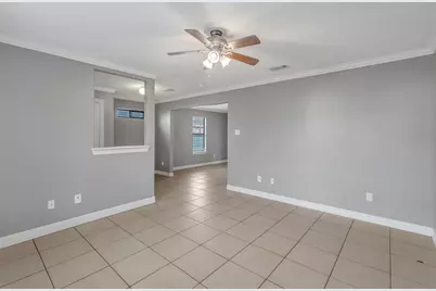 1802 Eubanks Street #B, Houston, TX 77093 - Photo 4