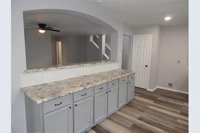 3030 Rainmont Lane, Katy, TX 77449 - Photo 8