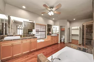 1000 Columbus St, Houston, TX 77019 - Photo 34