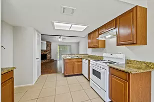 3308 Kathryn Cir, Pasadena, TX 77503 - Photo 6