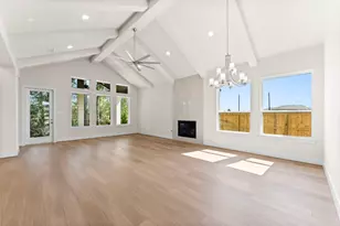 306 Eastern Towhee Ct, Magnolia, TX 77354 - Photo 10