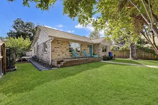 3906 Beggs St, Houston, TX 77009 - Photo 2
