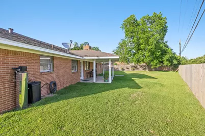 4502 Sage Circle, Baytown, TX 77521 - Photo 28