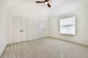 2422 Kinsdale Ave, Dickinson, TX 77539 - Photo 36