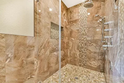 2422 Kinsdale Avenue, Dickinson, TX 77539 - Photo 24