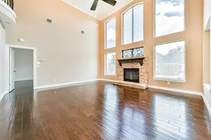 2422 Kinsdale Ave, Dickinson, TX 77539 - Photo 6