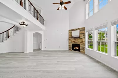 18431 W Laura Shore Drive, Cypress, TX 77433 - Photo 8