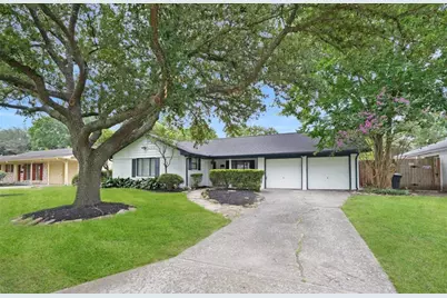 9535 Meadowbriar Lane, Houston, TX 77063 - Photo 1