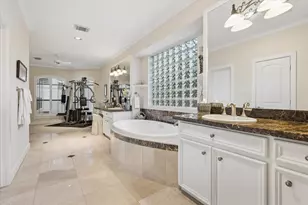 3411 Banbury Pl, Houston, TX 77027 - Photo 26