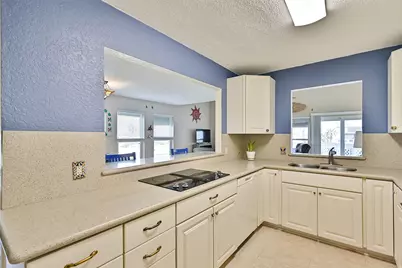8111 Broadway Street #5, Galveston, TX 77554 - Photo 18