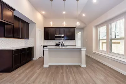 5063 Hazel Orchard Drive, Houston, TX 77066 - Photo 8