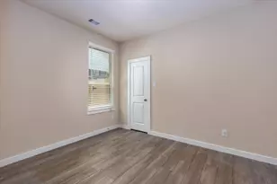 5063 Hazel Orch Dr, Houston, TX 77066 - Photo 14