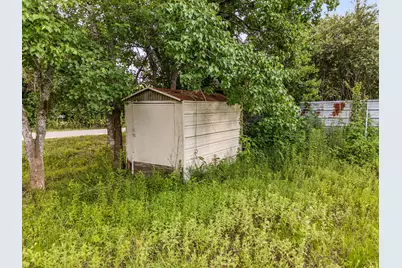 19231 County Road 927A, Alvin, TX 77511 - Photo 12