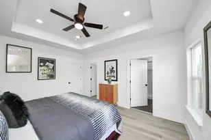 9303 Jutland Rd, Houston, TX 77033 - Photo 24