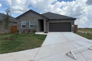 3080 Oasis Fls Dr, Brookshire, TX 77423 - Photo 1